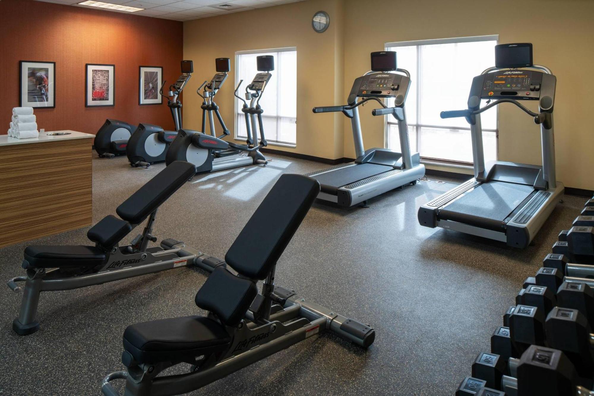 Towneplace By Marriott Suites Clarksville Kültér fotó